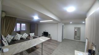 Cross Apartments and Tours - 5