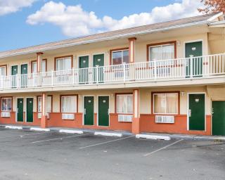 Economy Motel - Galloway - 1