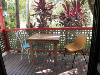 Lake Eacham Tourist Park & Cabins - Lake Eacham - 6