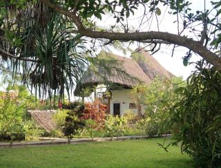 Coast Sun Gardens Cottage - Msambweni - 2