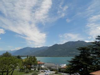 Continental Hotel - Lovere - 0