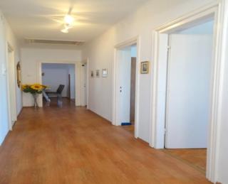 Apartment Dvorska - 0