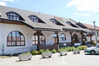 Hotel U Racka - Ostrožská Nová Ves - 0