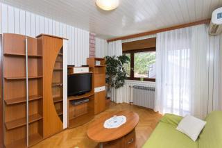 Apartments by the sea Brela, Makarska - 13620 - 9