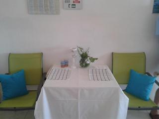 Apartments by the sea Duce, Omis - 13694 - Omiš - 3