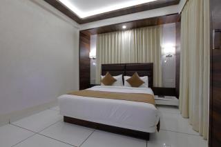 Hotel Silver Heights - 3