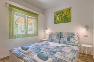 Charming House Noelene - 5