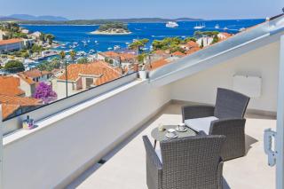 Apartments Juric - Hvar - 0