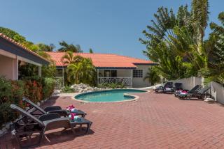 Blue Marlin Apartments - Willemstad - 1
