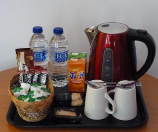 Apollo Guest House - Hastings - 6