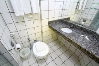 Diroma Exclusive - Piscinas termais 24 horas, sauna, copa da mamãe, limpeza diária, estacionamento grátis! - Caldas Novas - 2