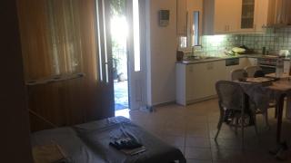 Family Apartment Ammoudi with shared mini-pool - 5