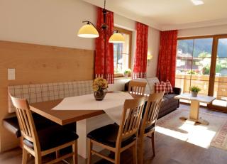 Hotel Garni Larcherhof - Mayrhofen - 5