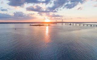 Newport Harbor Island Resort - Newport - 7