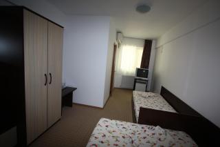 Hotel Basarab - Bucharest - 3