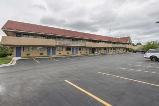 Motel 6-Overland Park, KS - Overland Park - 4