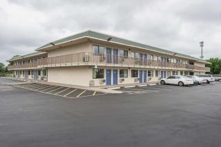 Motel 6 Kansas City, MO - Airport - Kansas City - 0