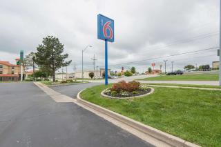 Motel 6 Kansas City, MO - Airport - Kansas City - 2