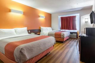 Motel 6-Streetsboro, OH - 4