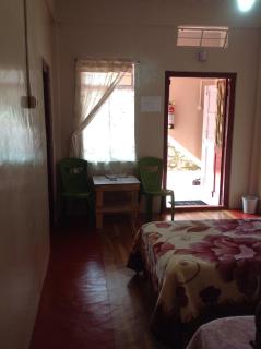 Holly Lodge Guest House - Shillong - 3