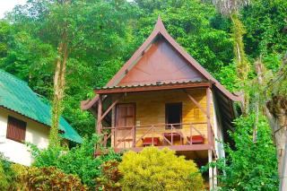 TP Hut Bungalows - 1
