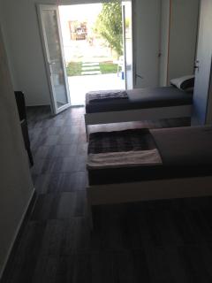 Chill Out Beach Apartments - Trogir - 5