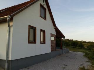 Pécsely apartman - 1