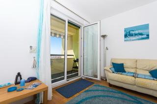 Two-Bedroom Apartment in Okrug Gornji IV - Trogir - 2