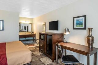Econo Lodge Oak Grove-Blue Springs - 5