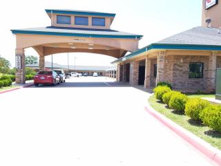 Quality One Motel - Weatherford - 2