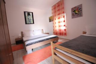 Apartmani Đina 22 - Selce - 2