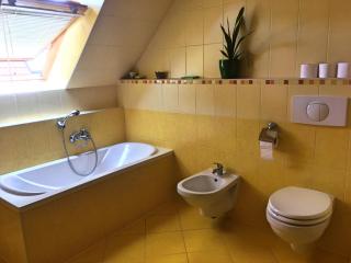 Petra Apartmanház - Badacsonytomaj - 5