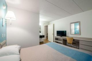 Motel 6-Big Springs, NE - 8