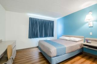 Motel 6-Big Springs, NE - 5