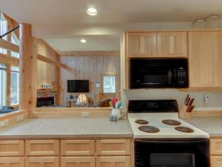 Eagle Crest Family Friendly Chalet - Redmond - 3