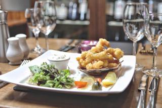 Beach Hotel & Restaurant - Downings - 7