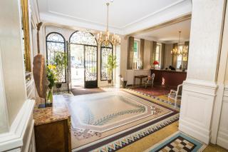 Best Western Hôtel de France - Bourg-en-Bresse - 9