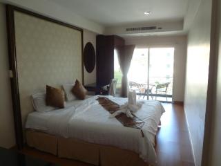 Maleez Lodge - Pattaya - 8