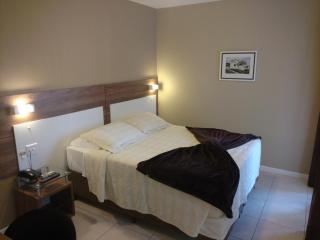 Brisamar Suite Hotel - 2