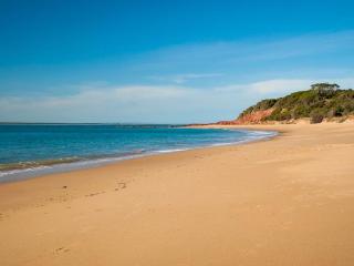 Saltwater Breeze Retreat - 3