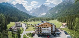 Hotel Dolomitenhof & Chalet Alte Post - Sesto - 8