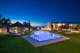 Velvet Breeze Superior Villa - Stavromenos - 0