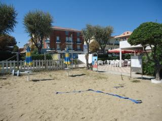 Hotel L&V - Rimini - 0