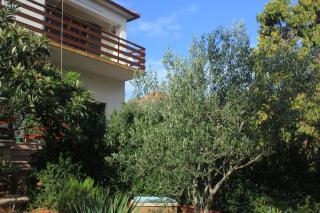 Apartments by the sea Cove Mala Lamjana, Ugljan - 827 - 4