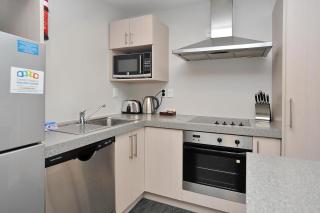 Carlton Villa 3 - Christchurch Holiday Homes - Christchurch - 4