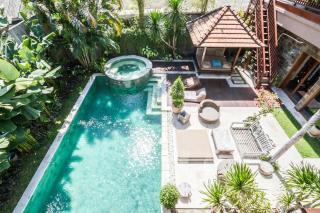 Villa Martine - Fantastic 5BR Villa - Perfect Location in Seminyak - Seminyak - 5