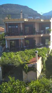 Nikolitsa Apartments - 0