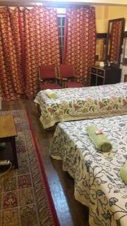 Blooming Dale Hotel - Srinagar - 4