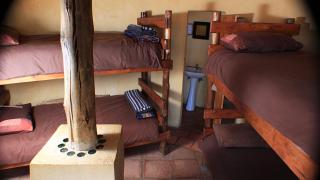 Amphitheatre Backpackers Lodge - Ethels Drive - 9