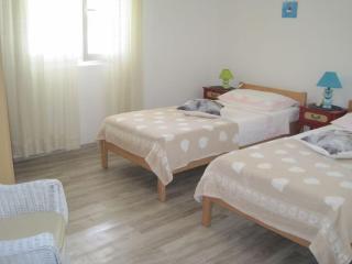 Apartment Gale - Maslinica - 6